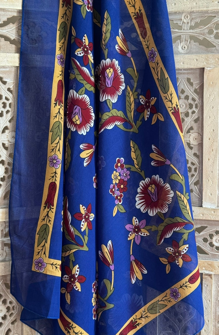 Saks Mavi Vual Desenli Şal