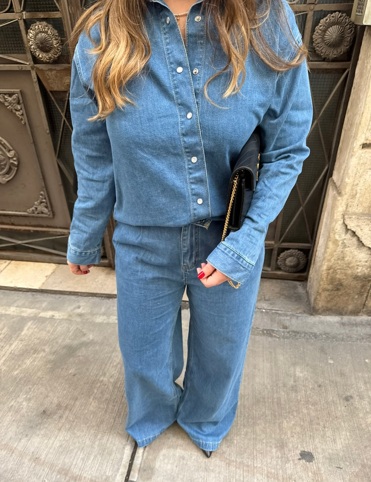 Taş Yıkamalı Geniş Paça Jean