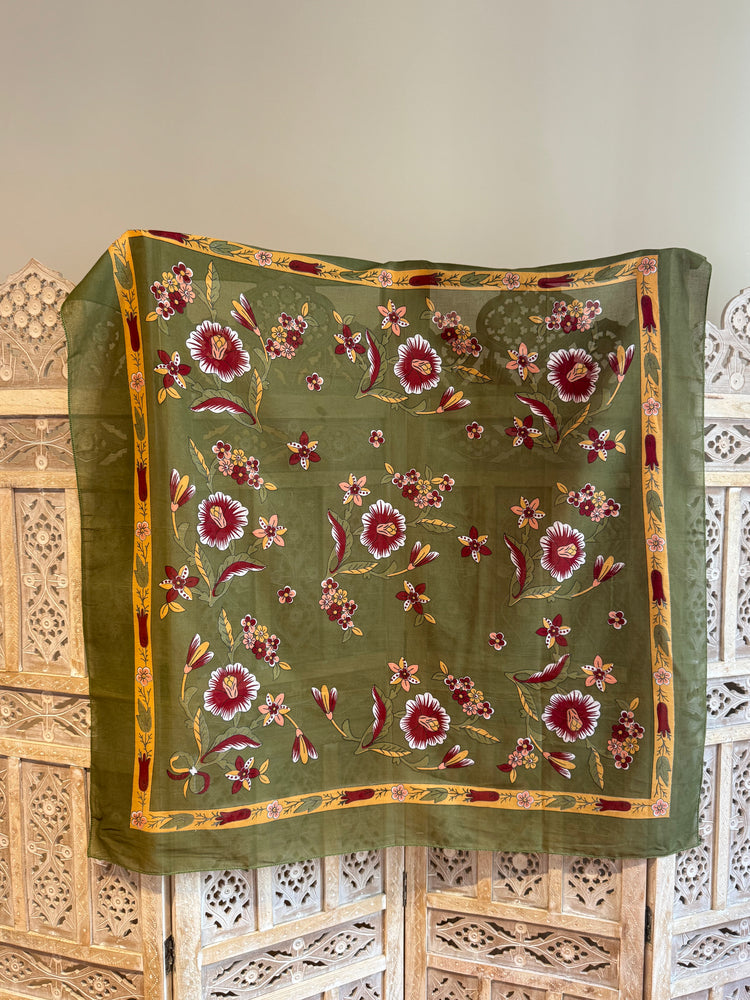 Haki Vual Desenli Şal