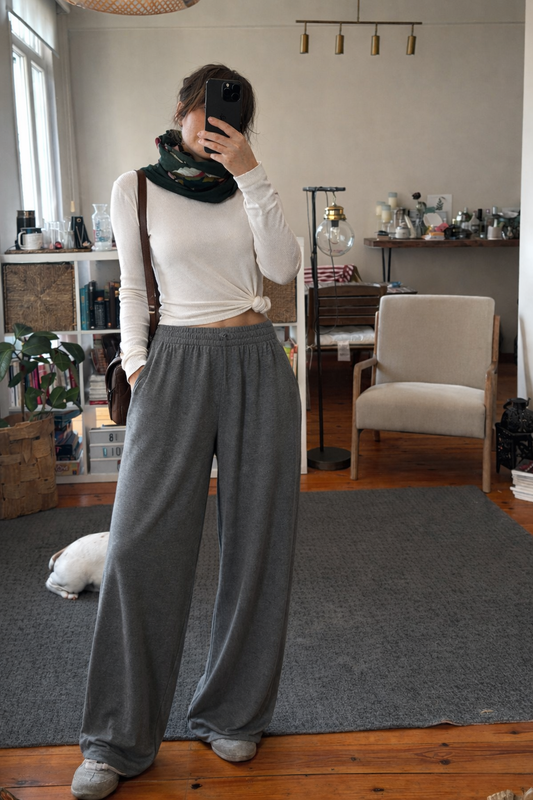 Krem Transparan Dik Yaka Triko Bluz