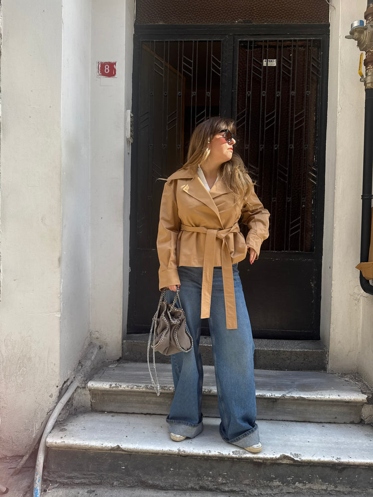 Kruvaze Kısa Trenç