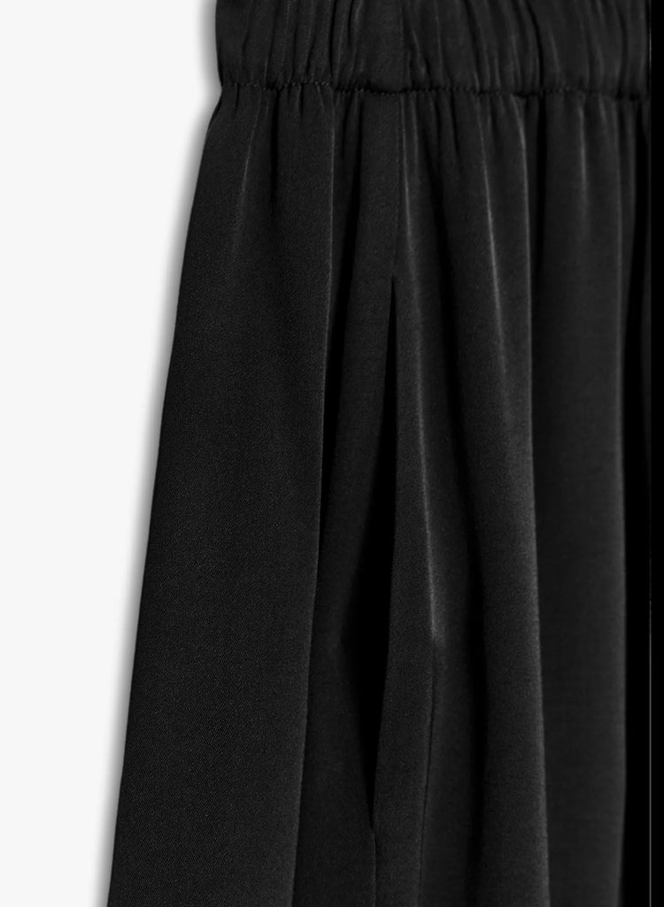 Dökümlü Hacimli Pantolon