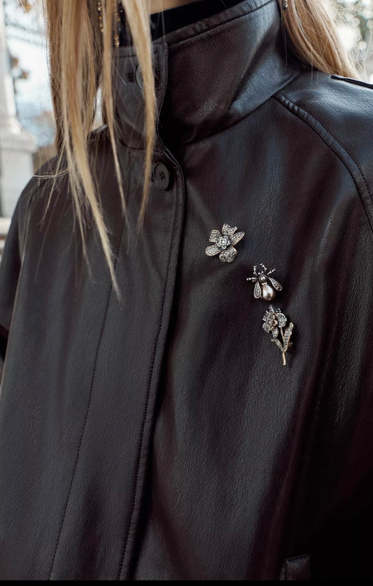 3’lü Çiçek Ve Arı Figürlü Taşlı Broş