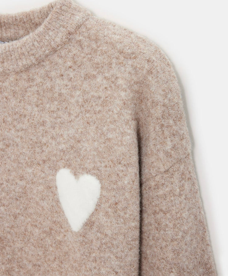 Yumuşak Dokulu Kalpli Triko Kazak