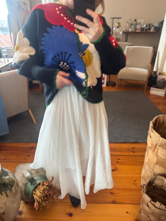 Kırışık Görünümlü Ekru Astarlı Etek