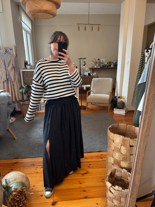 Önü Büzgülü Yırtmaçlı Etek