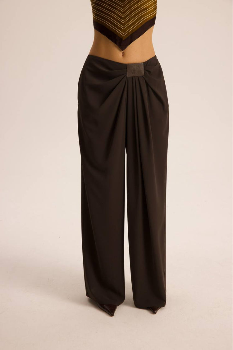 Loose Pile Detaylı Tasarım Dökümlü Pantolon