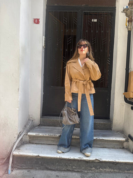 Kruvaze Kısa Trenç