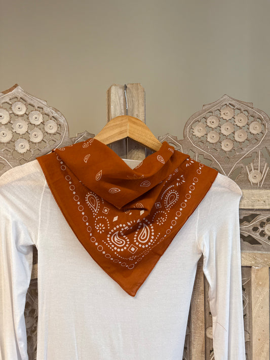 Karamel Vual Desenli Fular