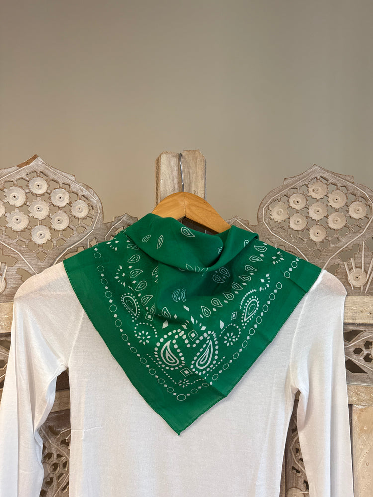Yeşil Vual Desenli Fular