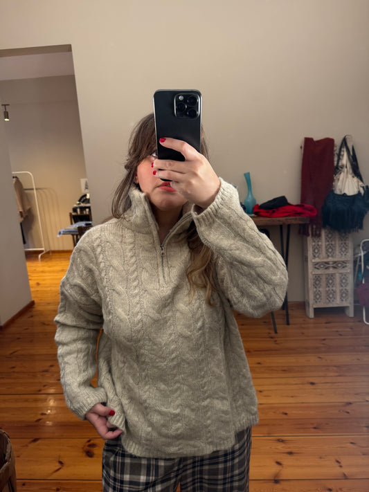 Açık Bej Fermuarlı Dokulu Kazak